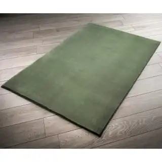 B&M Micro Plush Rug 60 X 110cm - Sage