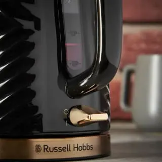 Russell Hobbs Groove Kettle 1.7L - Black & Gold - Image 3