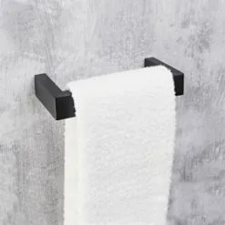 B&M Black Fitted Towel Ring